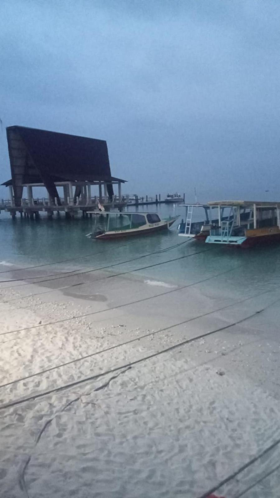 Bunga Bungalows Gili Meno Dış mekan fotoğraf
