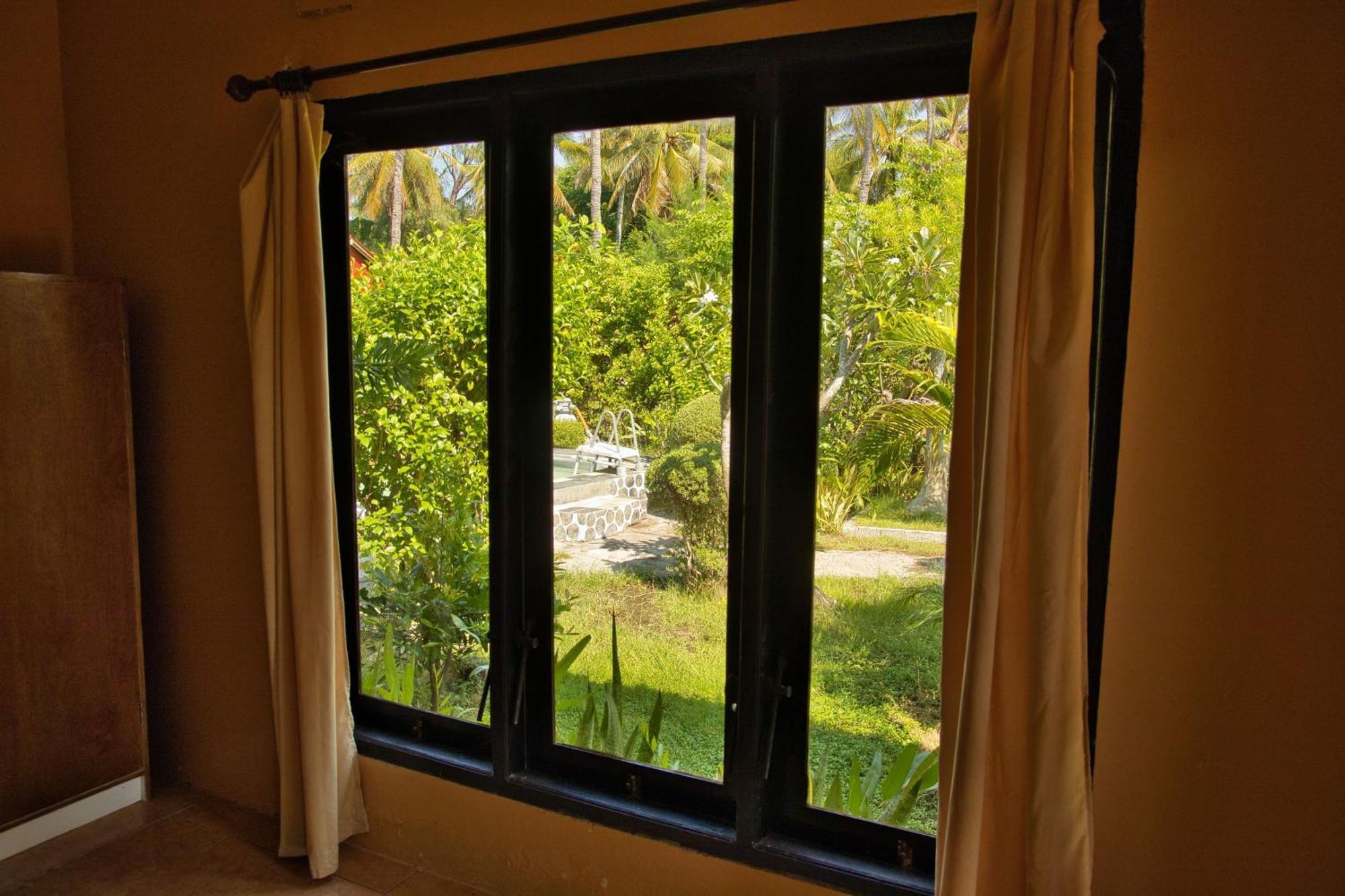 Bunga Bungalows Gili Meno Dış mekan fotoğraf
