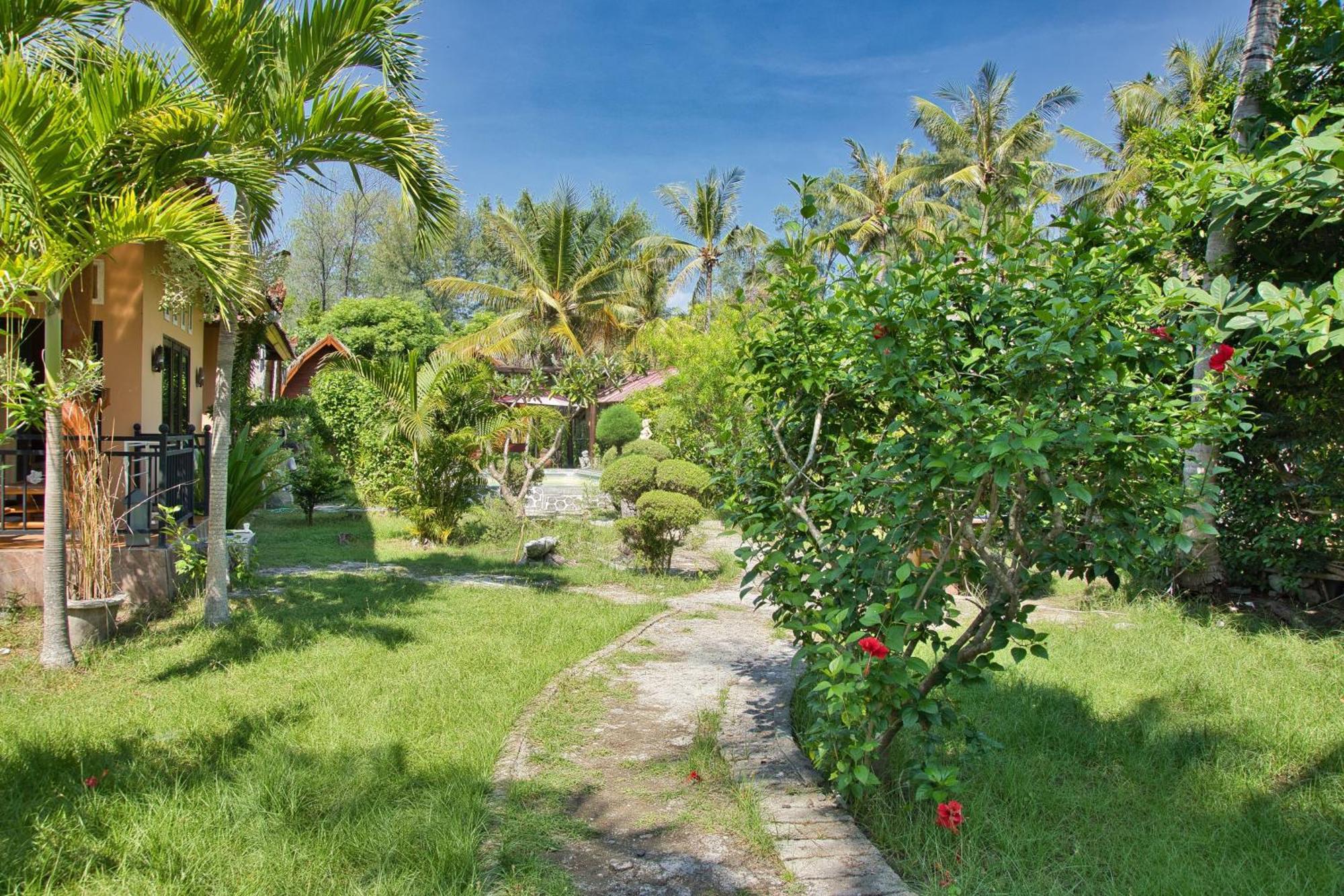 Bunga Bungalows Gili Meno Dış mekan fotoğraf
